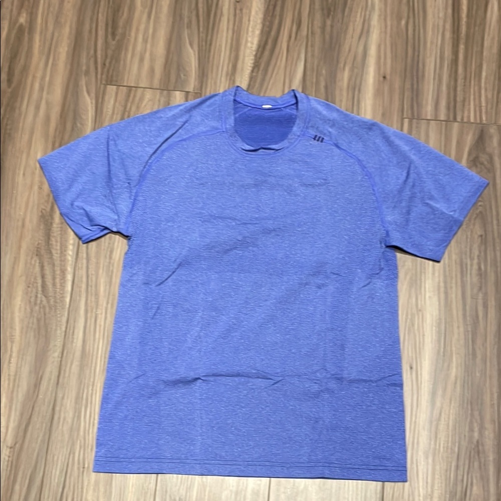 Lululemon Metal Vent Tech Shirt 🏃‍♂️🏃‍♂️